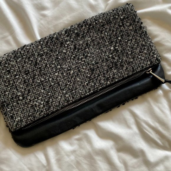 NWOT FAUX LEATHER AND WOOL KNIT CLUTCH / FOLDING CLUTCH - Picture 1 of 5